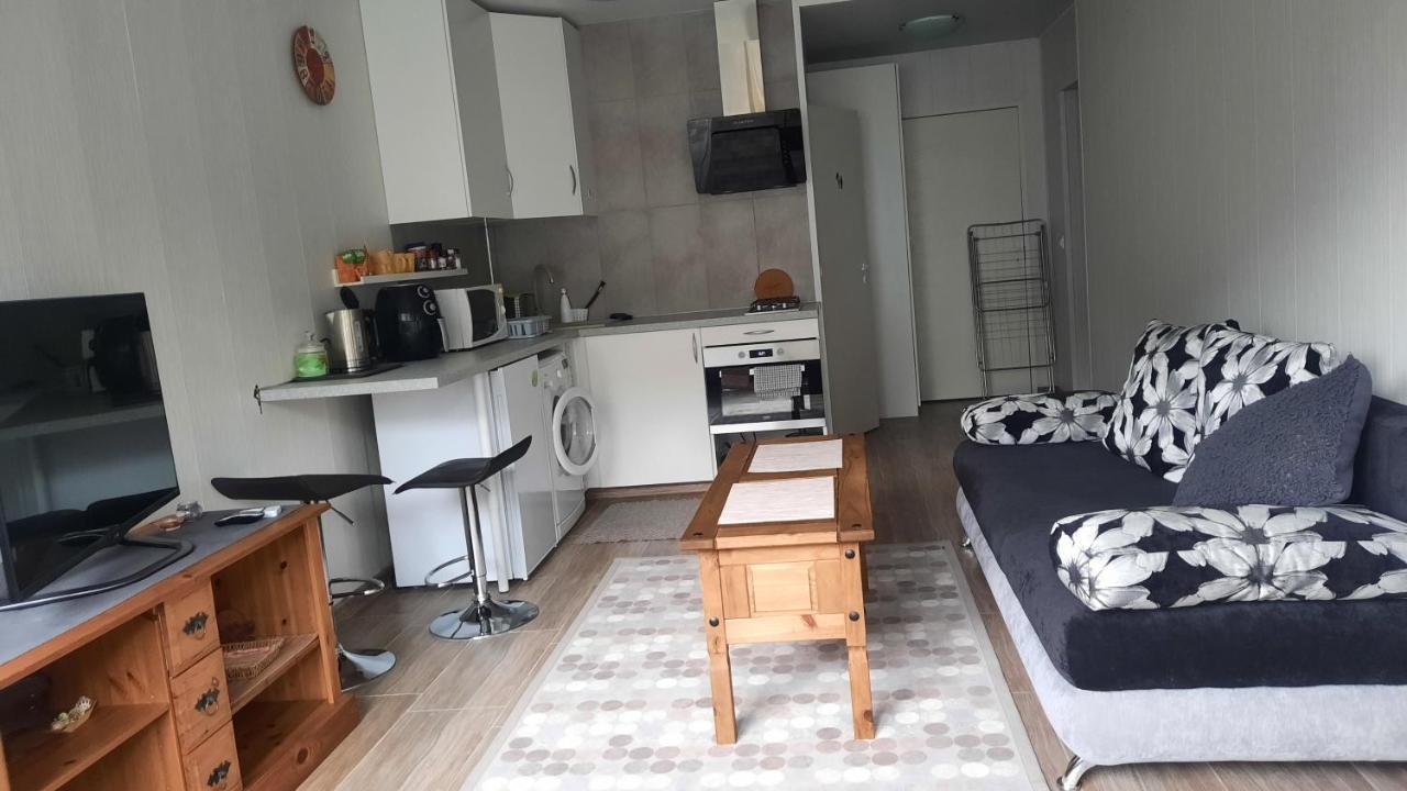 Elite Flats One Bedroom Utena Exteriör bild